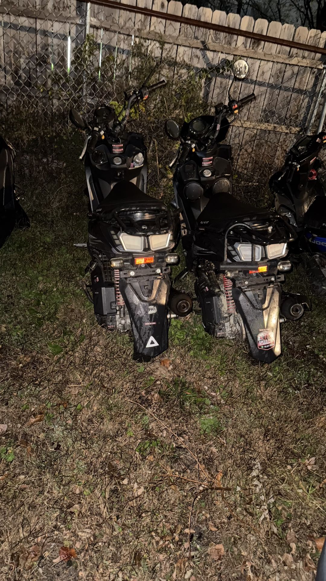 150cc SCOOTERS FIR SALE