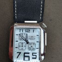 INVICTA Mens Watch Vintage Chronograph Model 2714  (New Battery Installed)