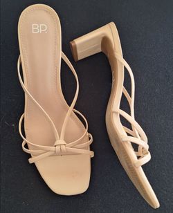 BP Dress Strappy Sandal Size 9. 5 Like New!