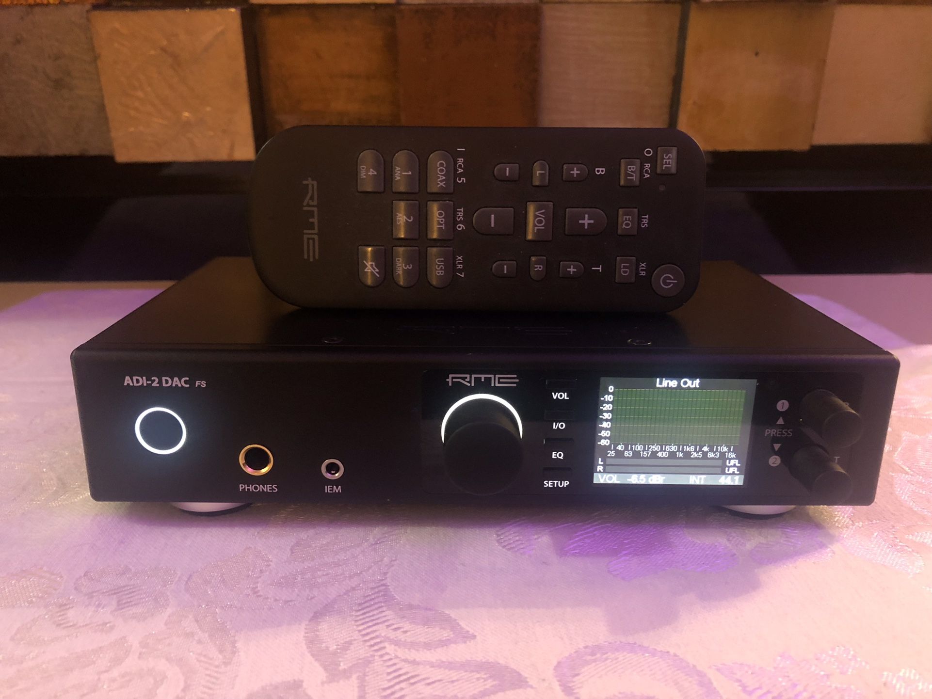 ADI2 DAC FS Ultra-fidelity 2 Channel DA Converter and Headphone Amplif