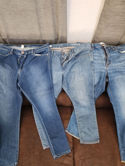 Women's jeans bundle
