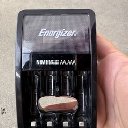 Energizer NiMH AA & AAA Battery Recharger