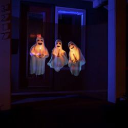 Atmos FX hollusion fabric. Used for a projector / Halloween / Christmas