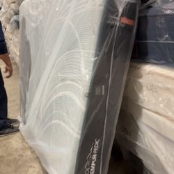 💥Queen Mattress Tempurpedic ProAdapt Firm 2.0 💥