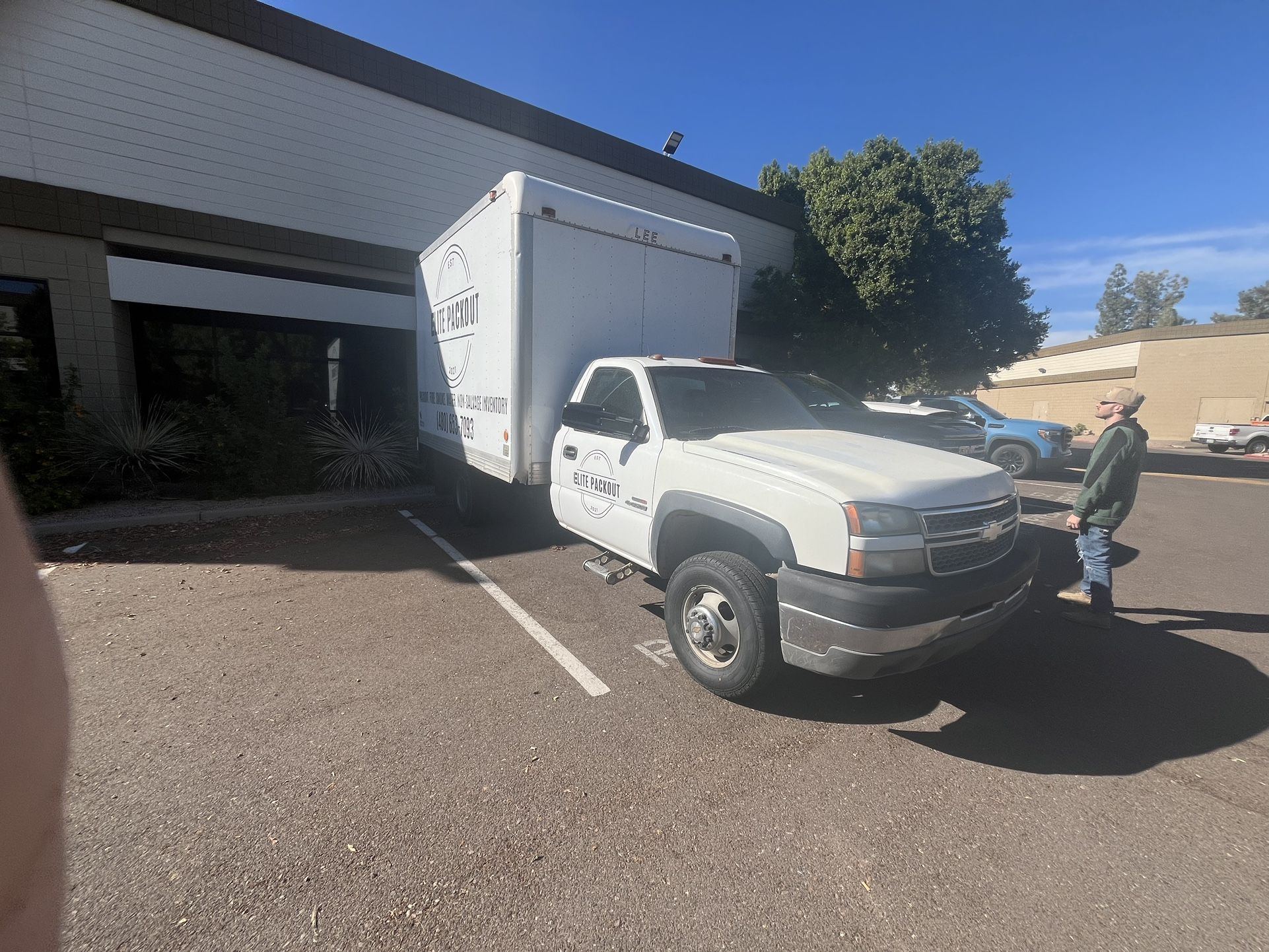 2005 Chevrolet 3500 Flatbed W/ Auto Crane