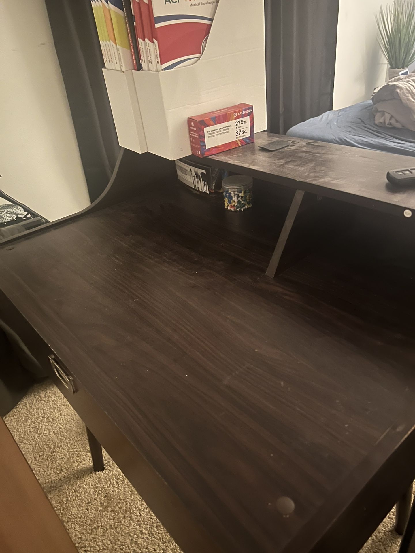 Desk/Table