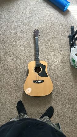 Used goya Acoustic Guitar