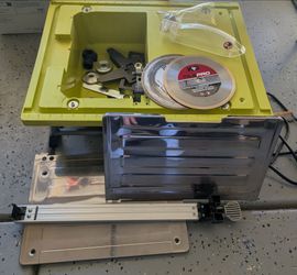Ryobi WS7221CN 7-inch Tabletop Tile Saw, 4.8 -Amps, 7 in. Blade, Corded,Tabletop Wet Tile Saw
