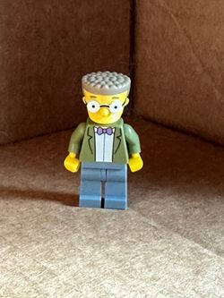 Waylon Smithers LEGO Figure