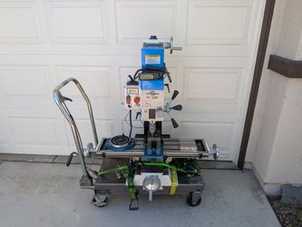Precision Matthews PM-30MV Variable Speed Milling Machine