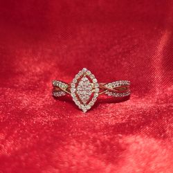 10k Yellow Gold Diamond Marquise Shape Ring 0.28 ctw