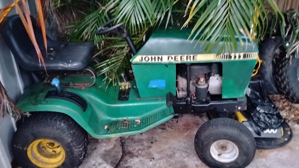 111 John Deere Tractor And Deck