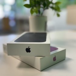 iphone Sale. ✨✨✨