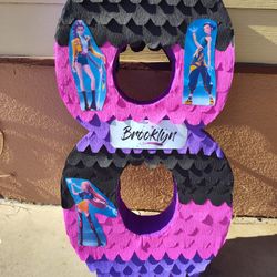 Piñatas Custom Made To Your Liking 