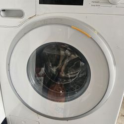 Miele W1 Washer