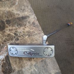 Scotty Cameron Putter California Monterey RH Loudmouth Grip 