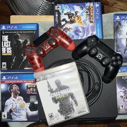 ps4 slim 500 gb with controllers games and wires 