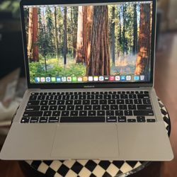 MacBook Air M1 13-inch 250GB SSD 8GB Sequoia OS