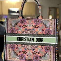 Large Book Tote Bag Embroidery Detail 