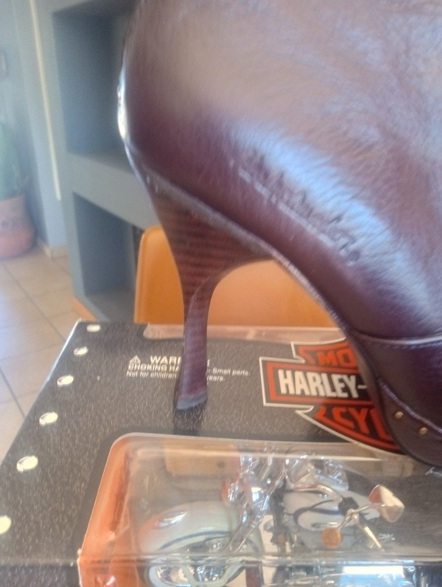 Size 7 Leather Women's Harley-Davidson Boots