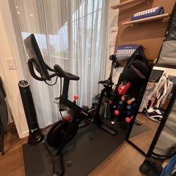 Peloton bike 
