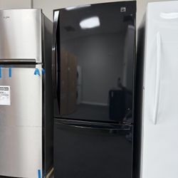 Refrigerator Bottom Freezer 