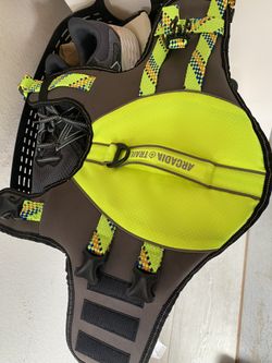 Extra small dog float Never Used  just Bought doesn’t fit my baby