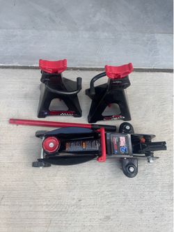 GM 2 ton jack with stands