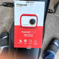 Polaroid iD757 Digital Camera/ Action Camera
