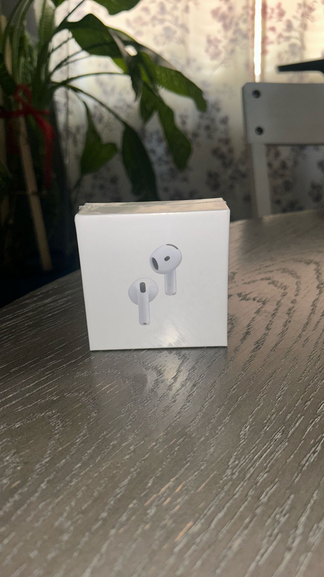 Apple AirPods 4