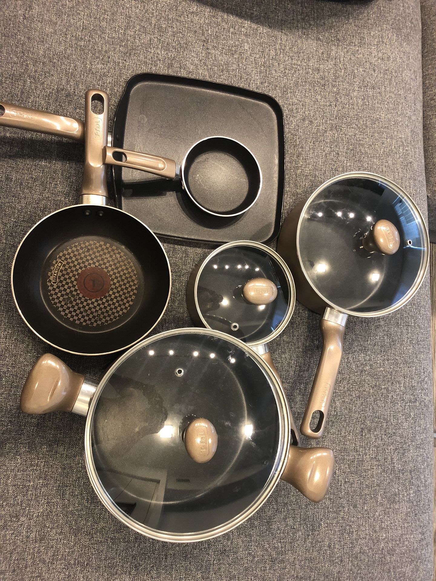 Tefal pots and pans set