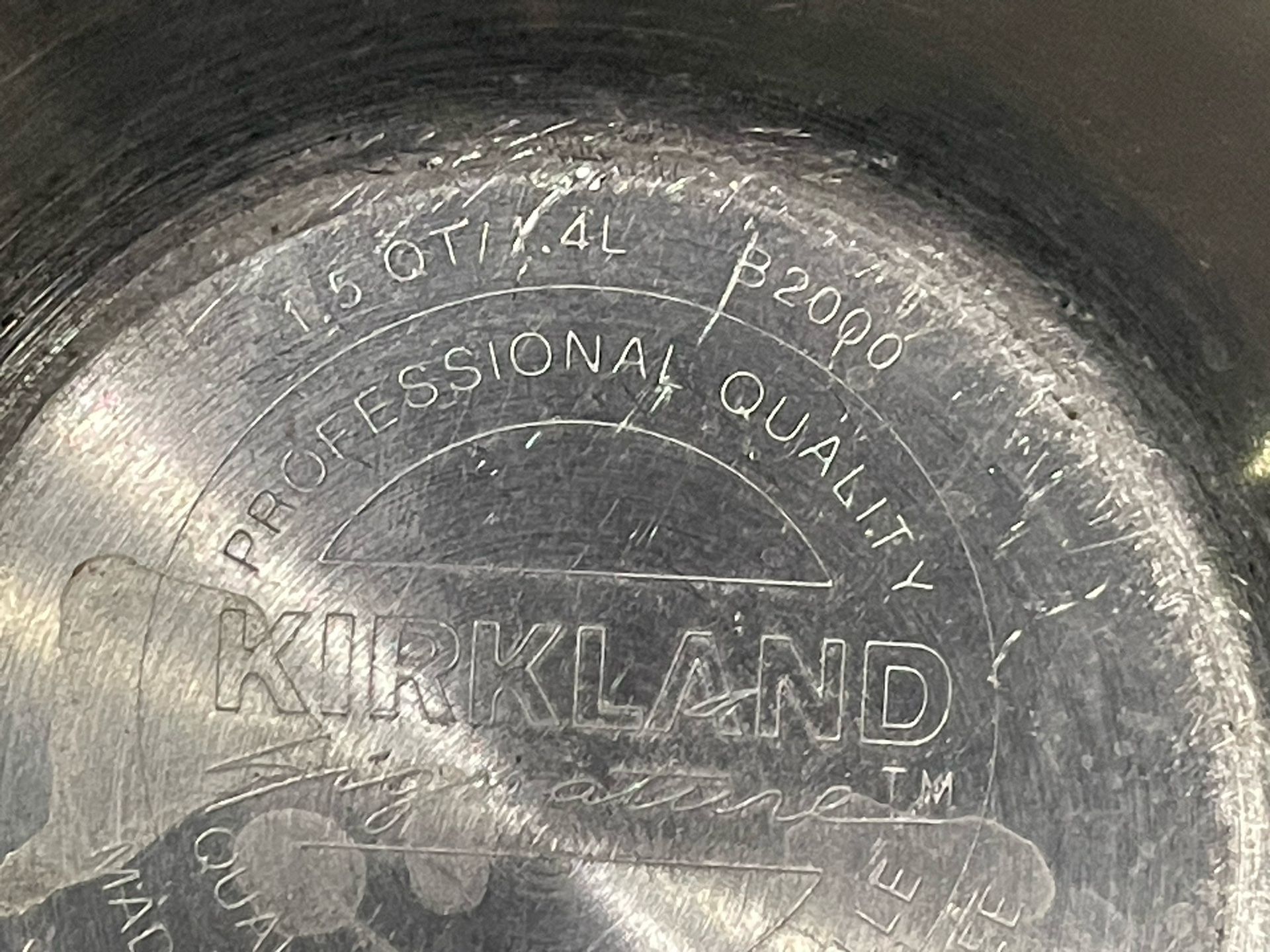 Small Kirkland Mixing Bowl 1.5 Qt 1.4L B2000 Used