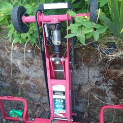 Jack For Garden Tractors And Mowers