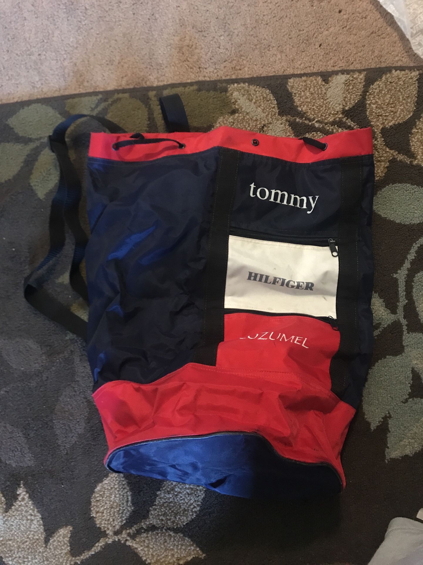 Tommy hilfiger backpack