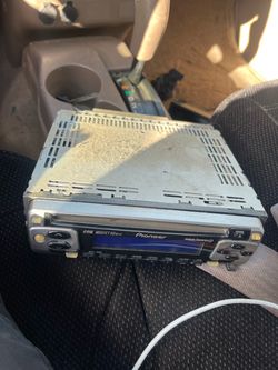 Pioneer cd player car stereo