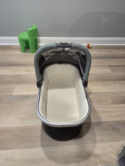 UPPAbaby Vista Stroller + Bassinet + Rain Cover + Adapters