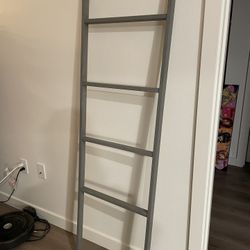 Blanket Ladder