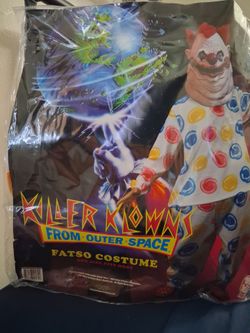 Killer klowns from outer space costume