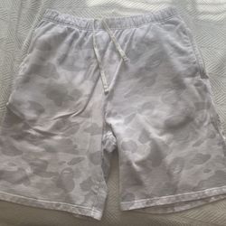 Vintage A Bathing Ape Bape Early 2000’s Mens XL White Camo Cotton Shorts Japan (Rare Collectors Item!) Retail $240+
