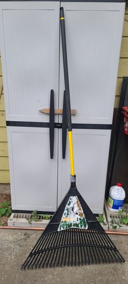 Nice Plastic Rake
