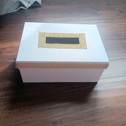 Money Box  Or Letters/ Caja De Dinero O  Para Sobres 