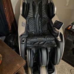 Osaki Massage Chair 