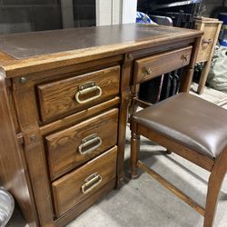 Solid Wood children’s Desk 