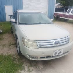 2008 Ford Taurus