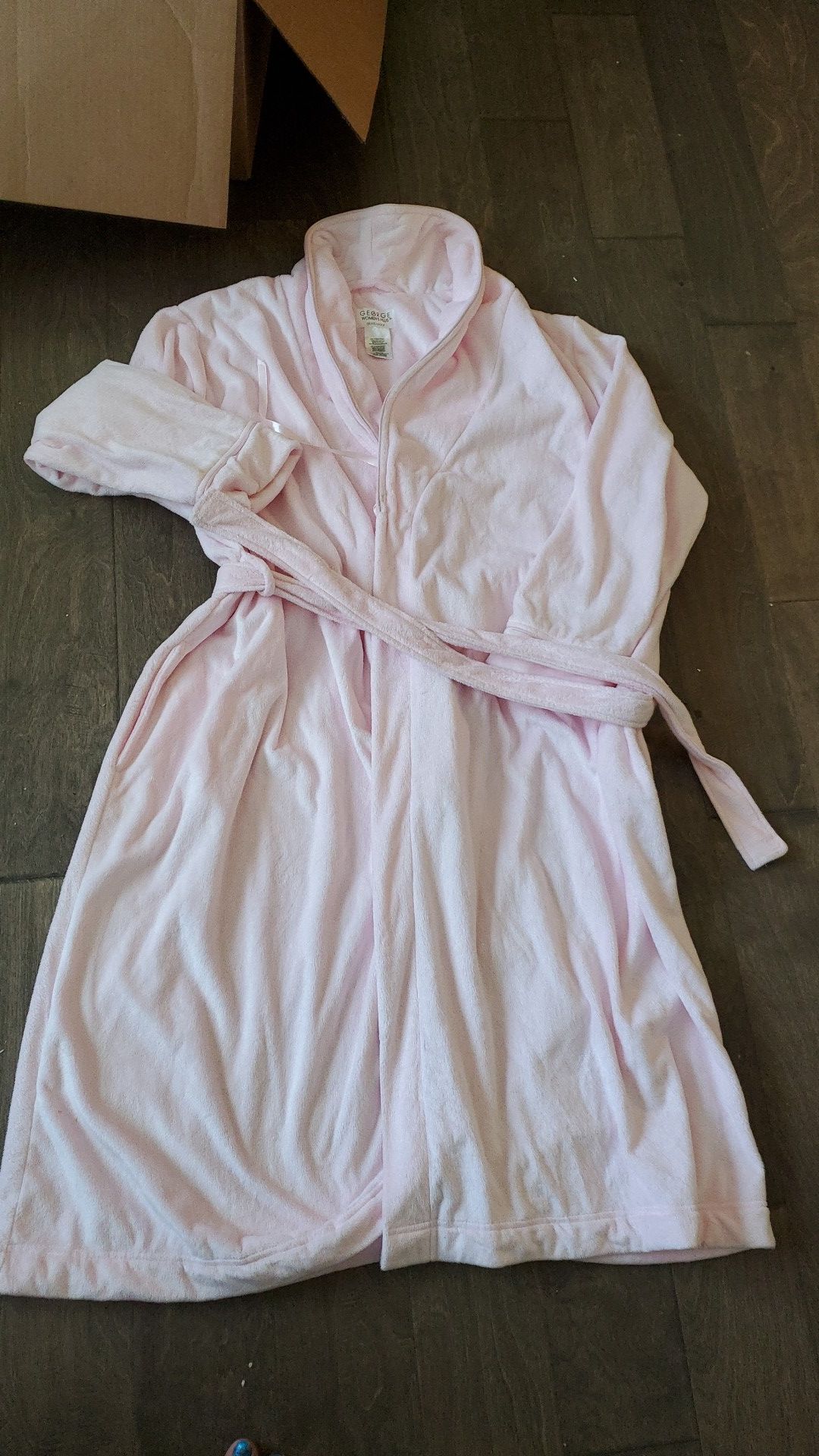 Women's plus 2X sleep robe, lounge wear,cozy robe