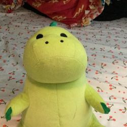 Pickle Plushies 
