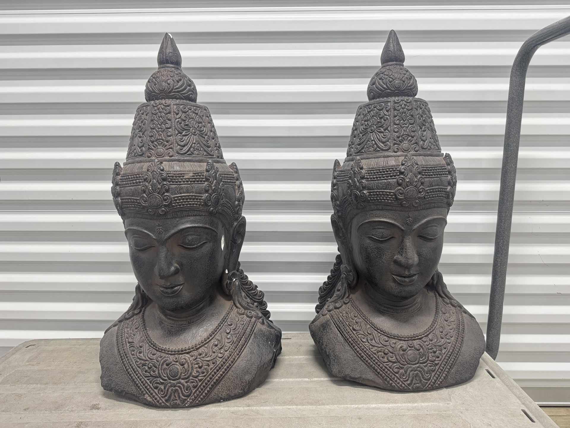 29” Thai Buddha head statue