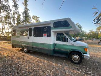 2003 Lazy Daze (rear bathroom) RV