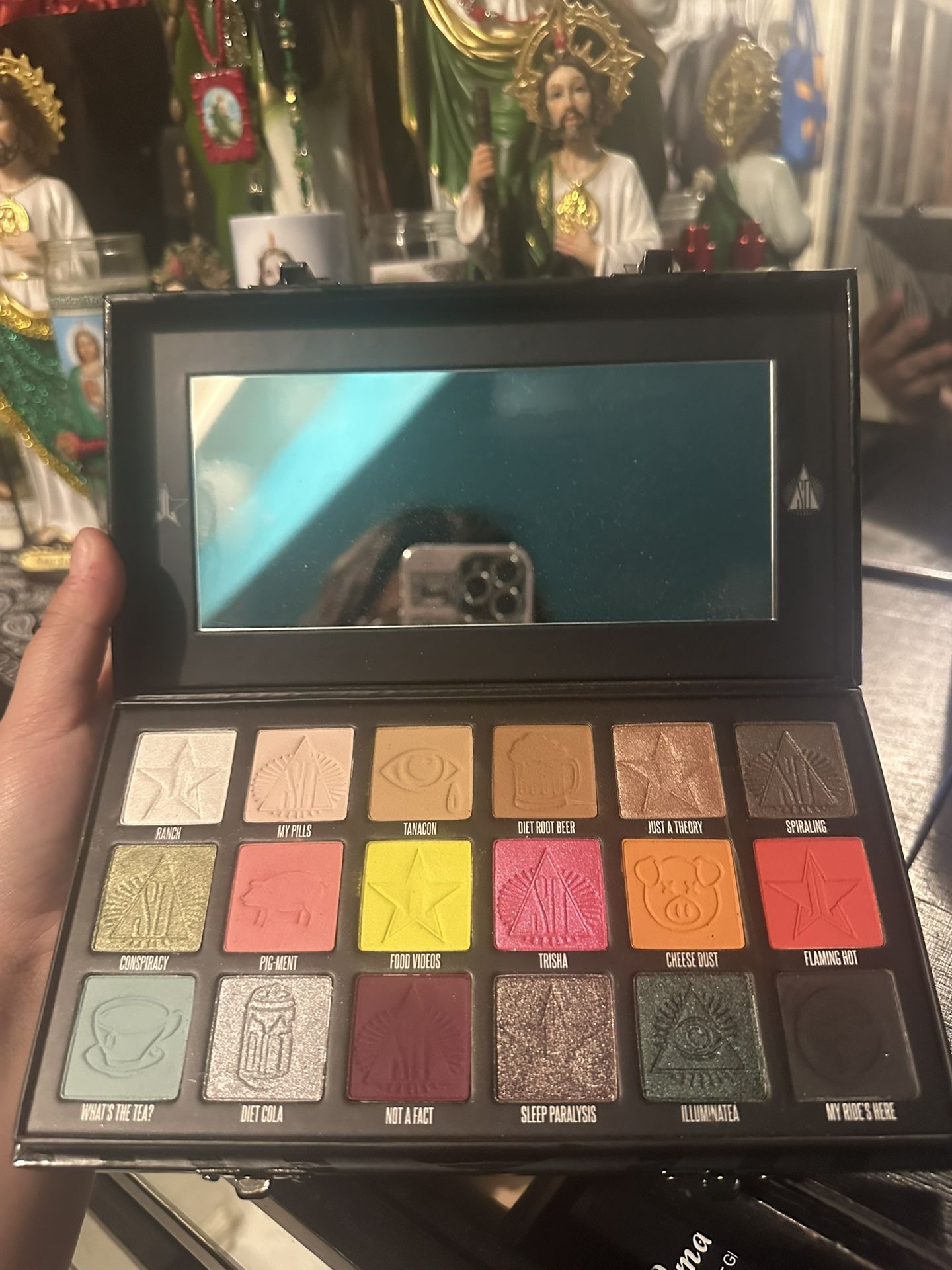 Jefrree Star Pallet’s