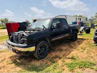 Silverado full part out lmk wat u need